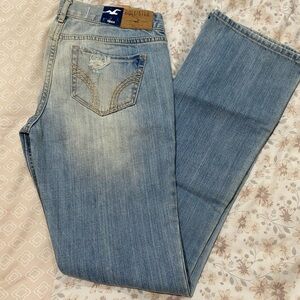 🚫Sold🚫 Hollister Denim Jeans with Distressed Detail